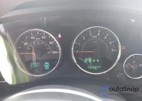 2017 Jeep Wrangler Unlimited Rubicon 4X4 из США, поврежденный, VIN 1C4BJWFG3HL733652